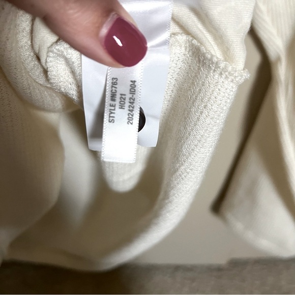 Madewell Mock Neck Button Back Top, Size M - Picture 6 of 8